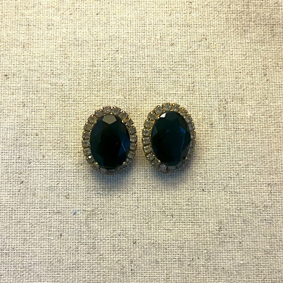 ✨ Vintage Clip On Rhinestone Earrings - Picture 2 of 5